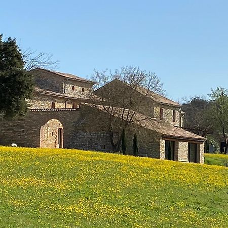 Mas Des Terres Rouges Villa Vezenobres Exterior photo